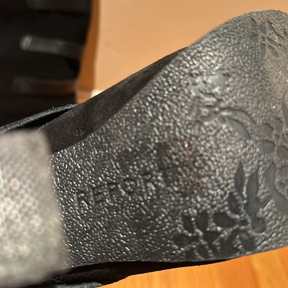 Suede long boots - Picture 6 of 10